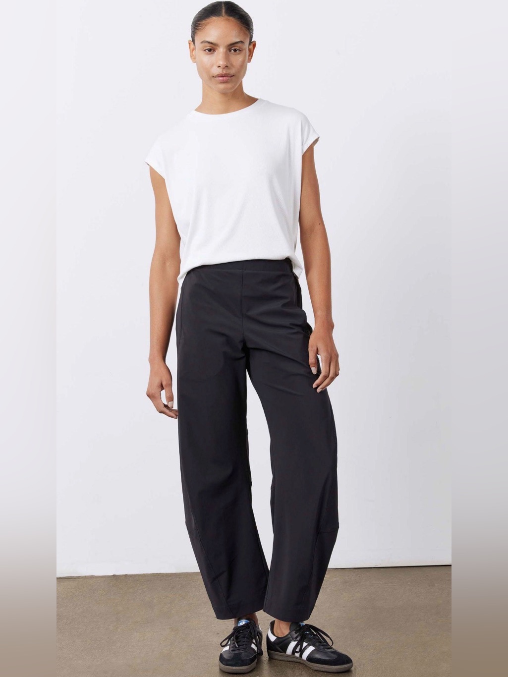Ruti Black Nylon Barrel Pants Pull On Sz 3 Us Medium